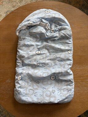 Versace Light Blue Chain & Medusa Print Quilted Baby Footmuff